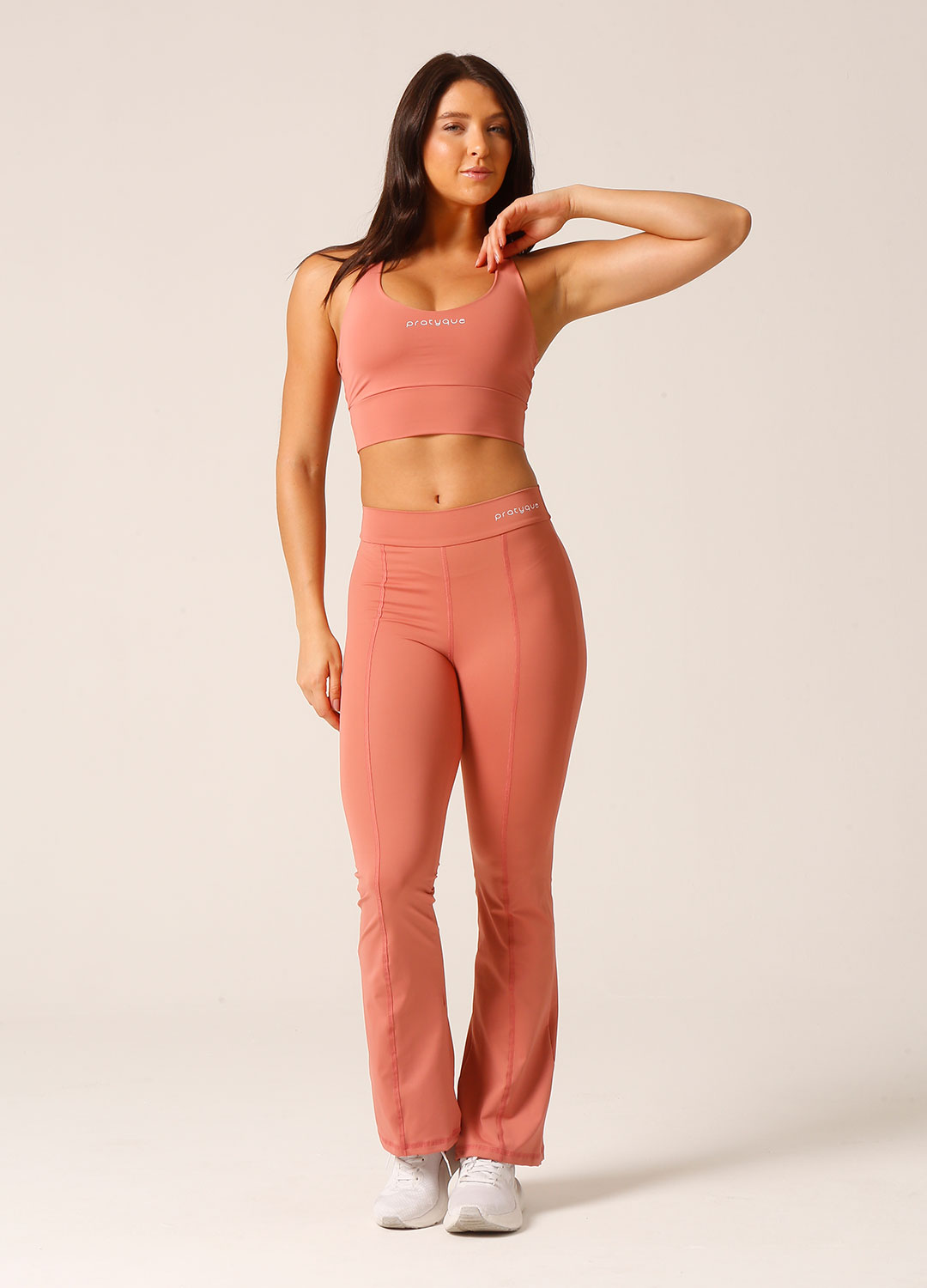 Calza Flare Pantalón Flare Terracota para mujer – Pratyque Uruguay