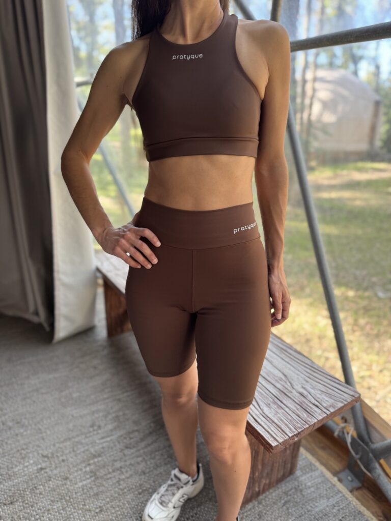Bermuda Ciclista de cintura alta y compresión media para pilates, yoga y entrenamiento | Pratyque Uruguay